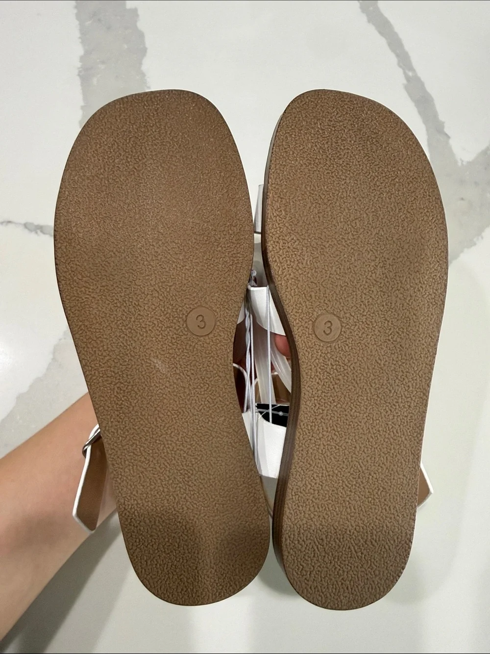 art class White Leather Look Girls Sandals